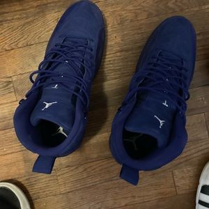 Retro Jordan 12 royal